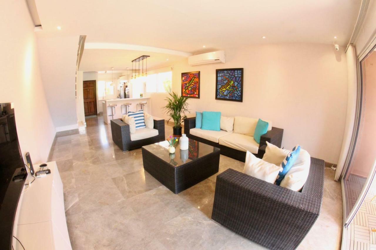 Eagle Beach Luxury House, Walking Distance To The Beach Palm Beach Buitenkant foto